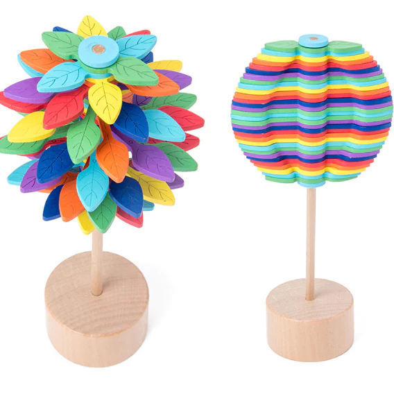 SOLID WOODEN ROTATING LOLLIPOP