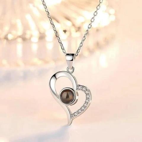 "I LOVE YOU" Heart Shape Necklace 100 Languages